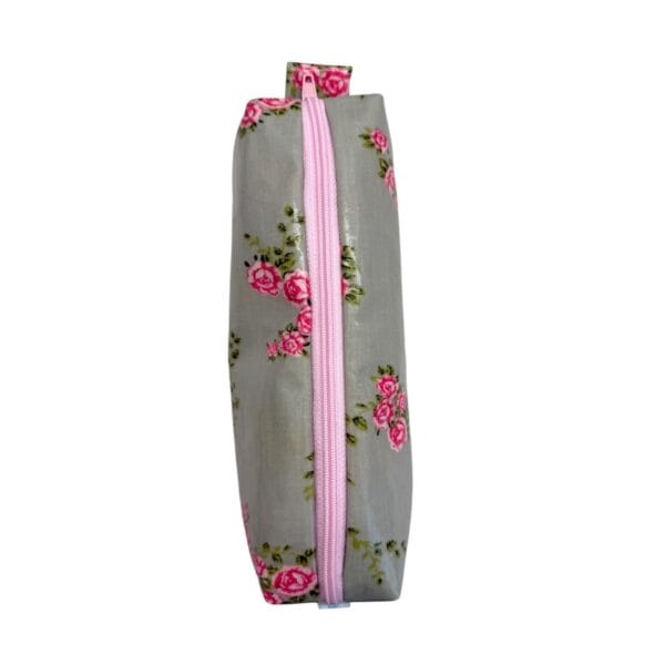 Cosmetic bag in sage green/pink handmade Size 22x7x5cm View closed at the top